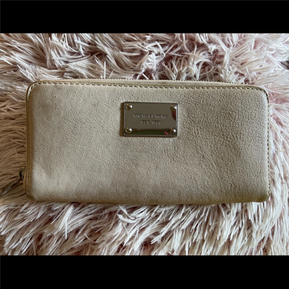 Mk Wallet